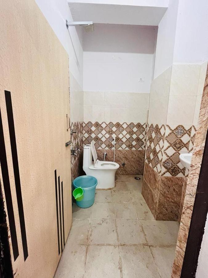 Hotel S S Palace